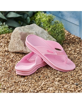 Light pink flip store flops