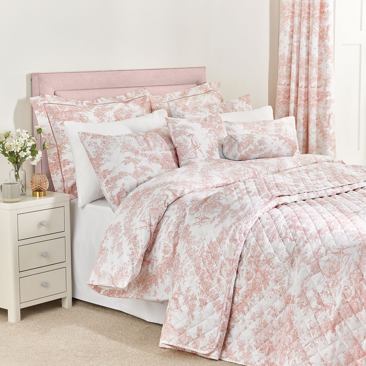 Toile de Jouy Bedspread