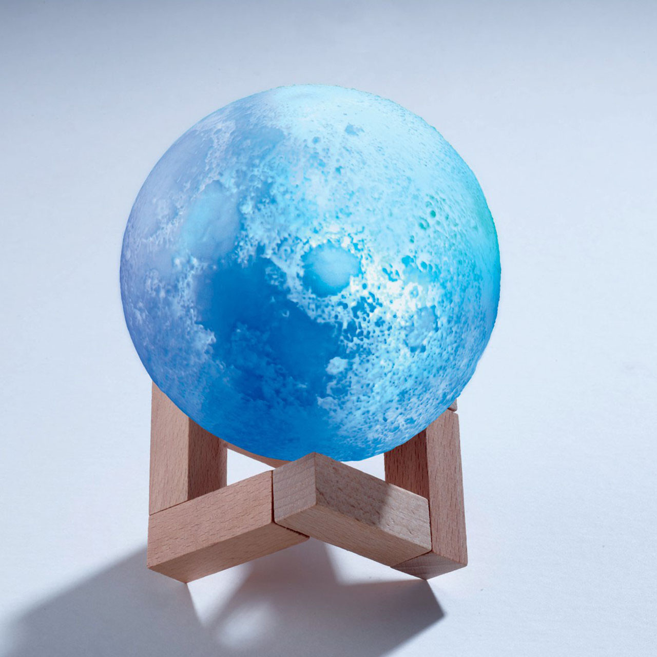 Colour Changing Full Moon Lamp