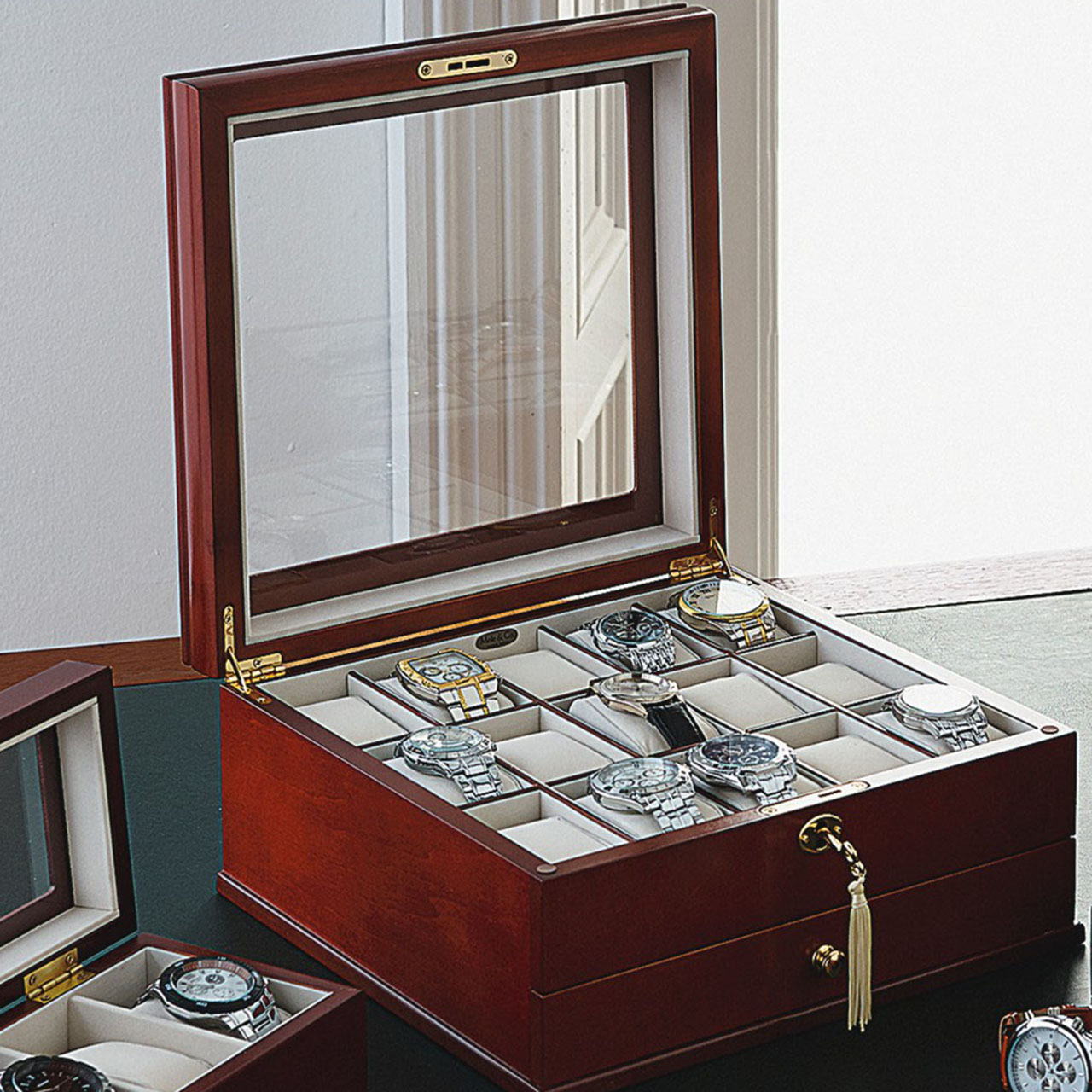 Wooden Watch Cabinet with Glass Lid