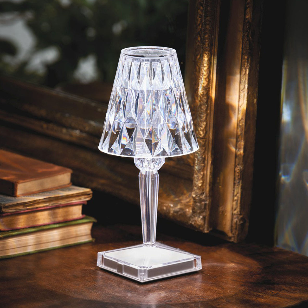 Rechargeable Diamond Touch Lamp