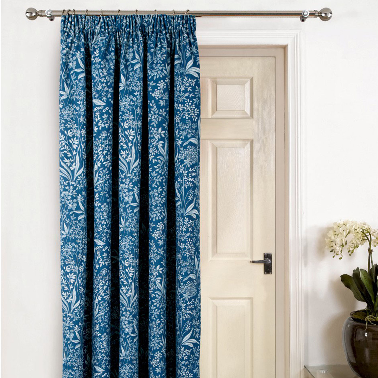 Darcy Lined Door Curtain