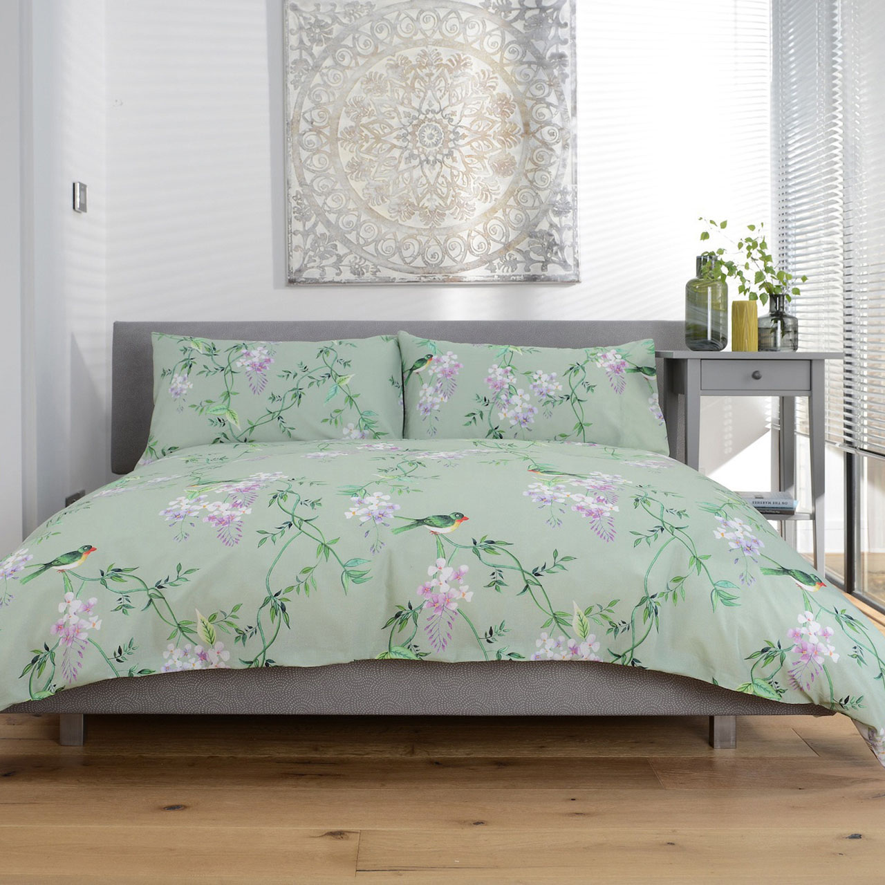 Double Summer Garden Reversible Duvet Set Scott's of Stow