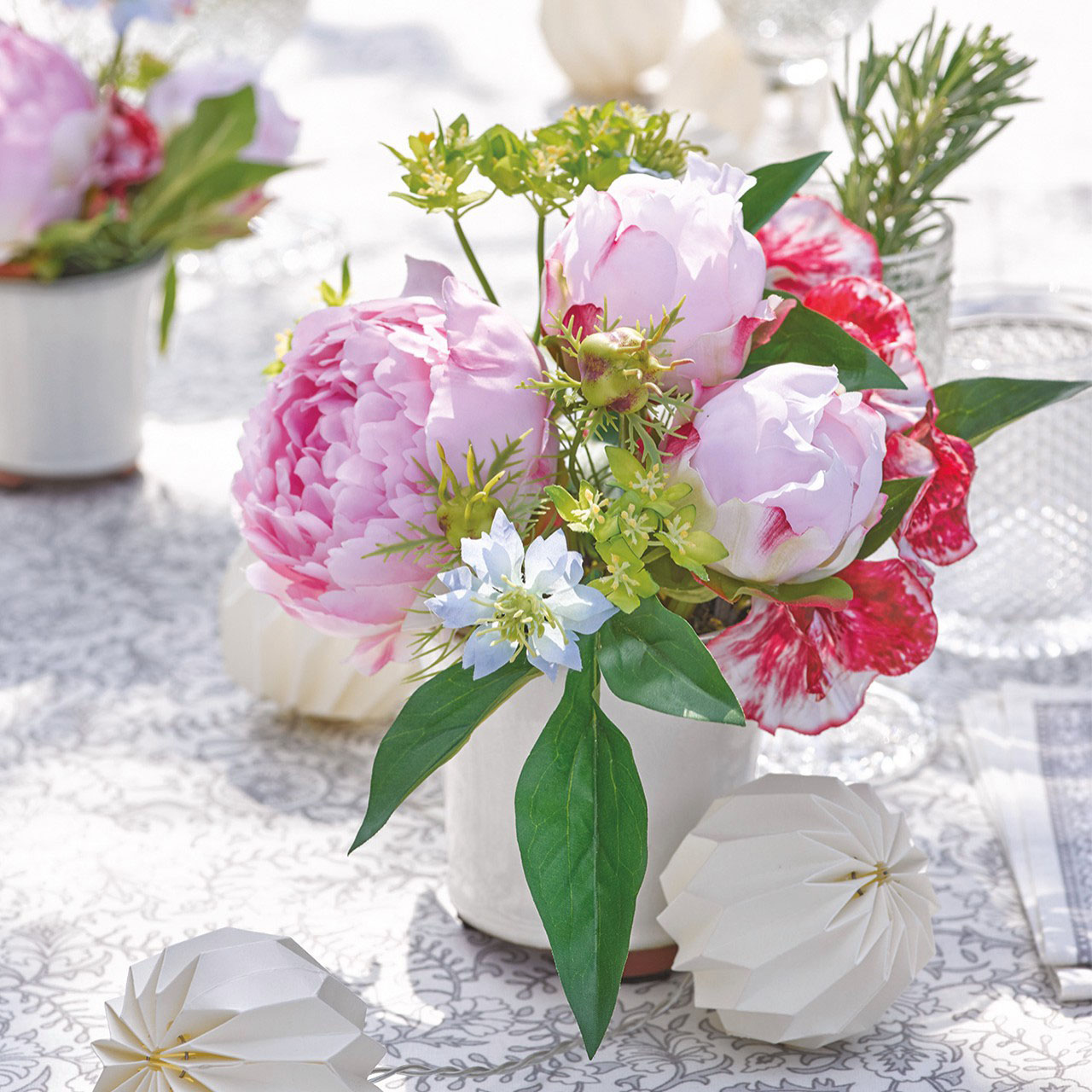 Opulent Tablecentre