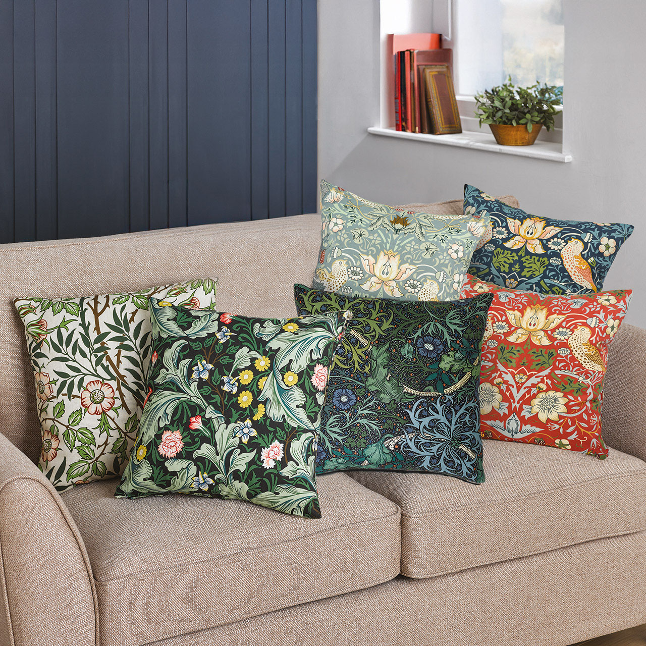 William Morris Scatter Cushion