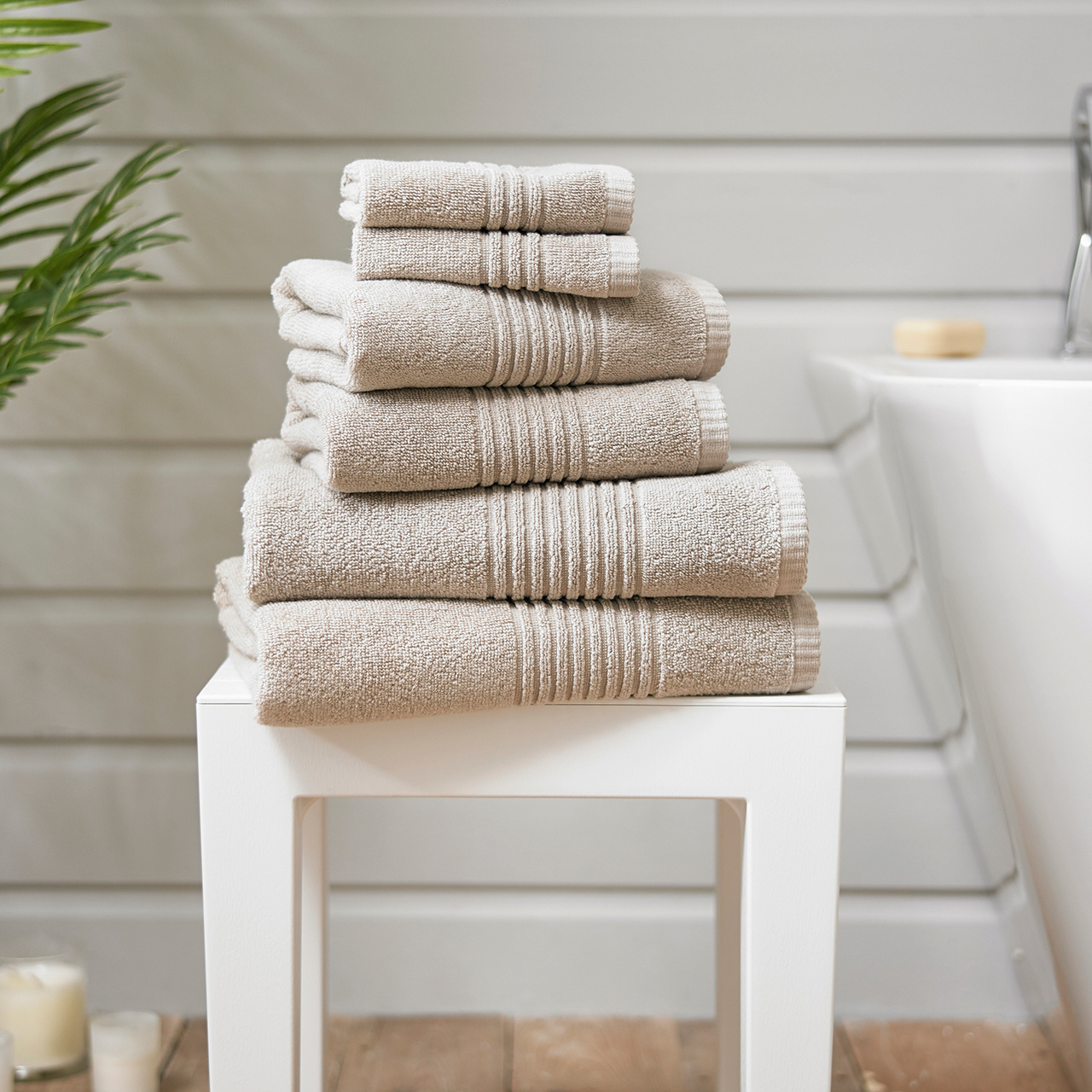 Face Towel / Wash Cloth - Set of 4