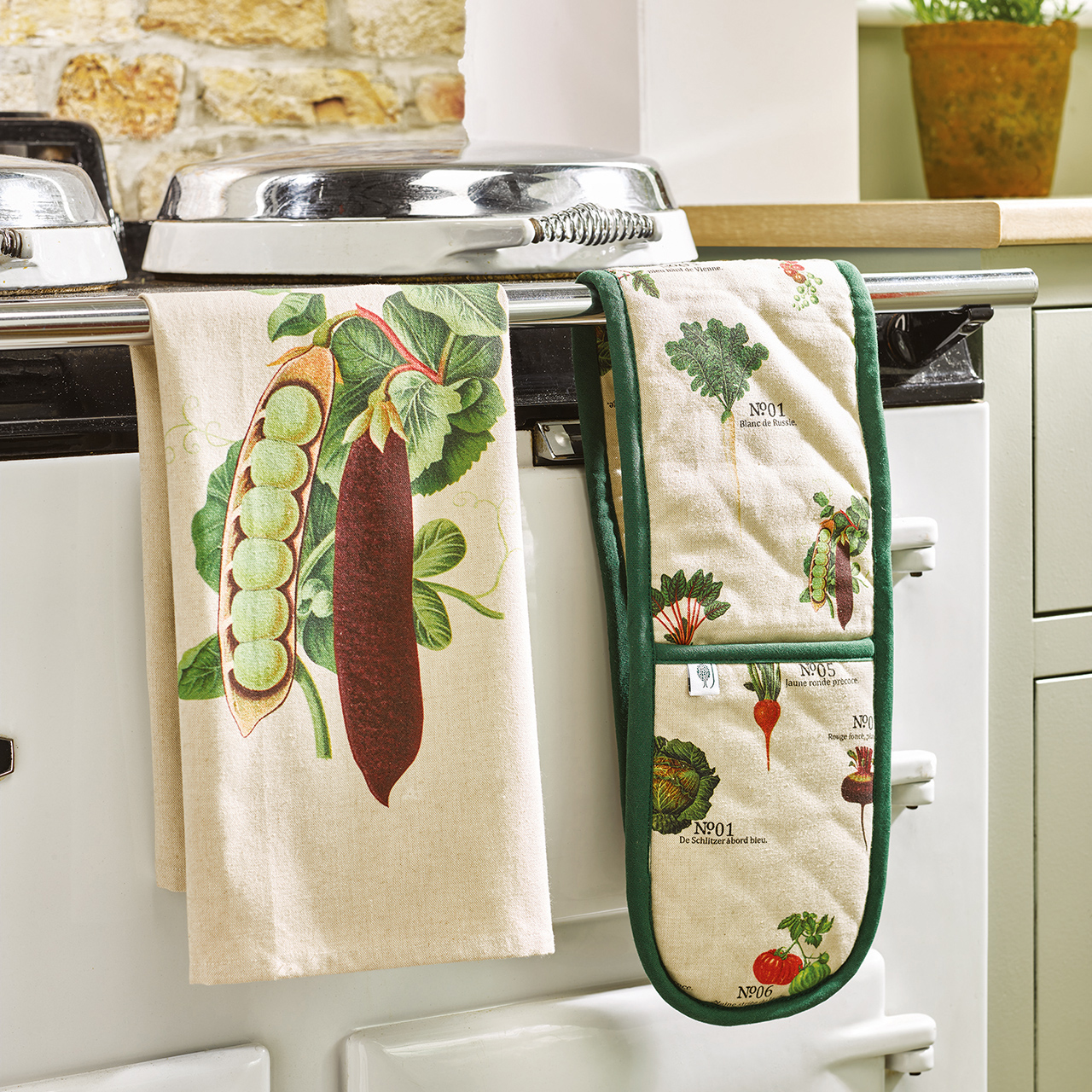 RHS Kitchen Garden Double Oven Glove