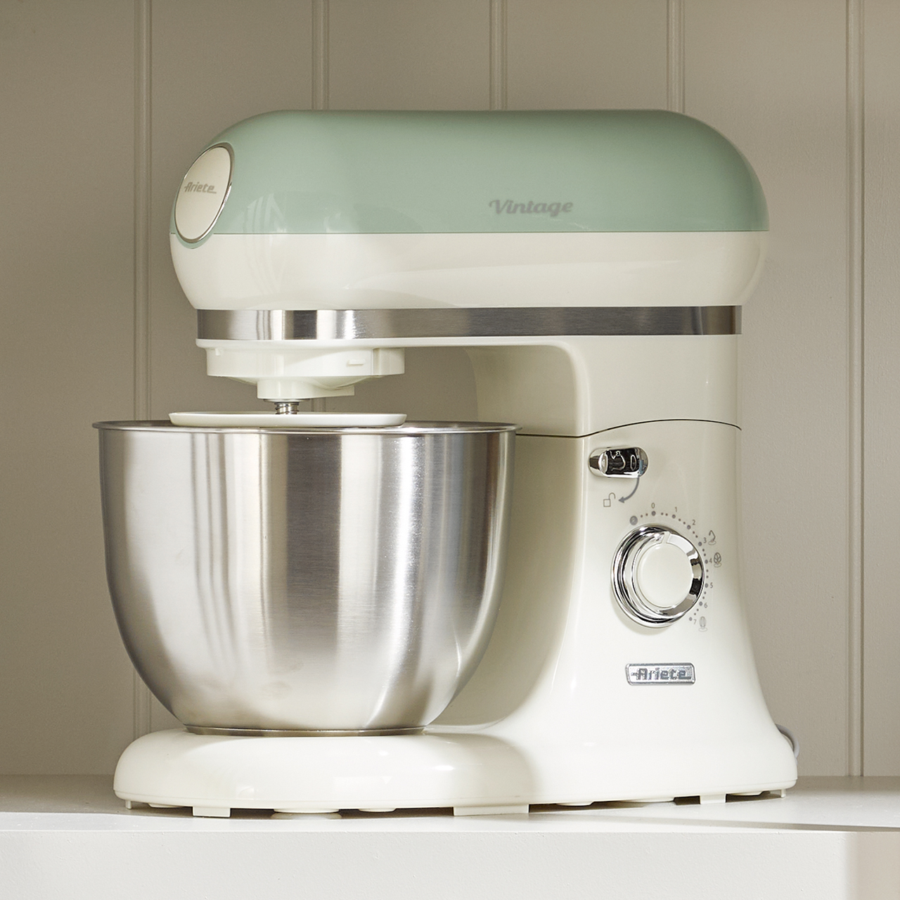 Vintage Style Stand Mixer