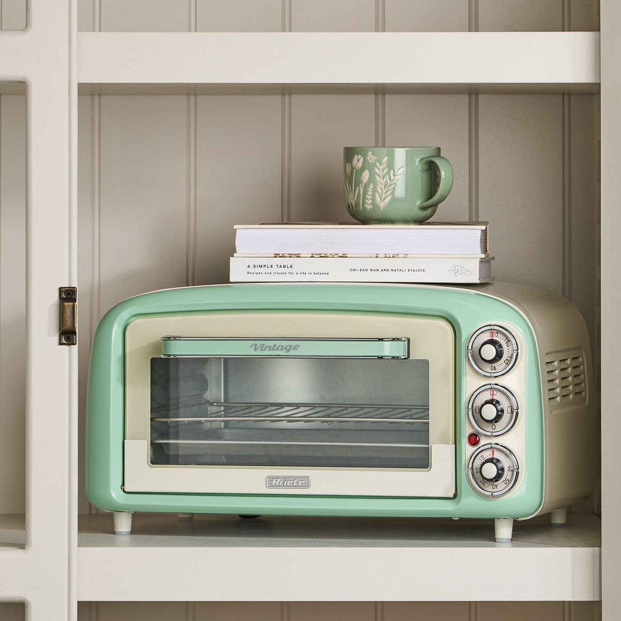 Vintage Style Countertop Oven