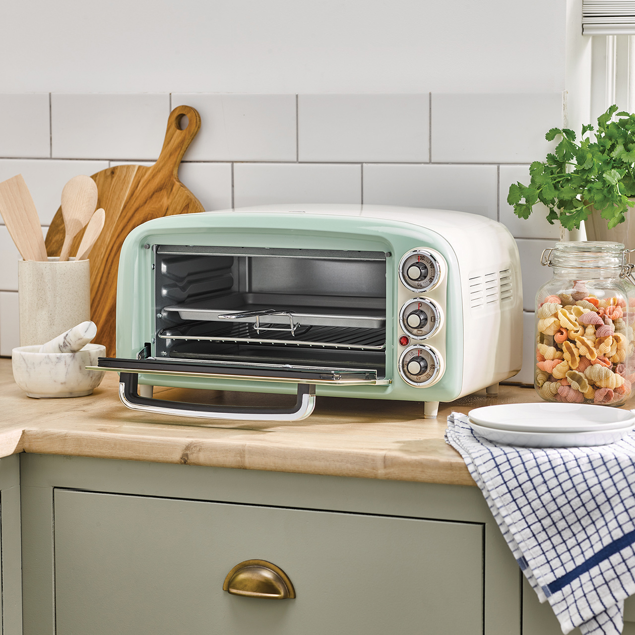 Green Vintage Style Countertop Oven Scott s Of Stow
