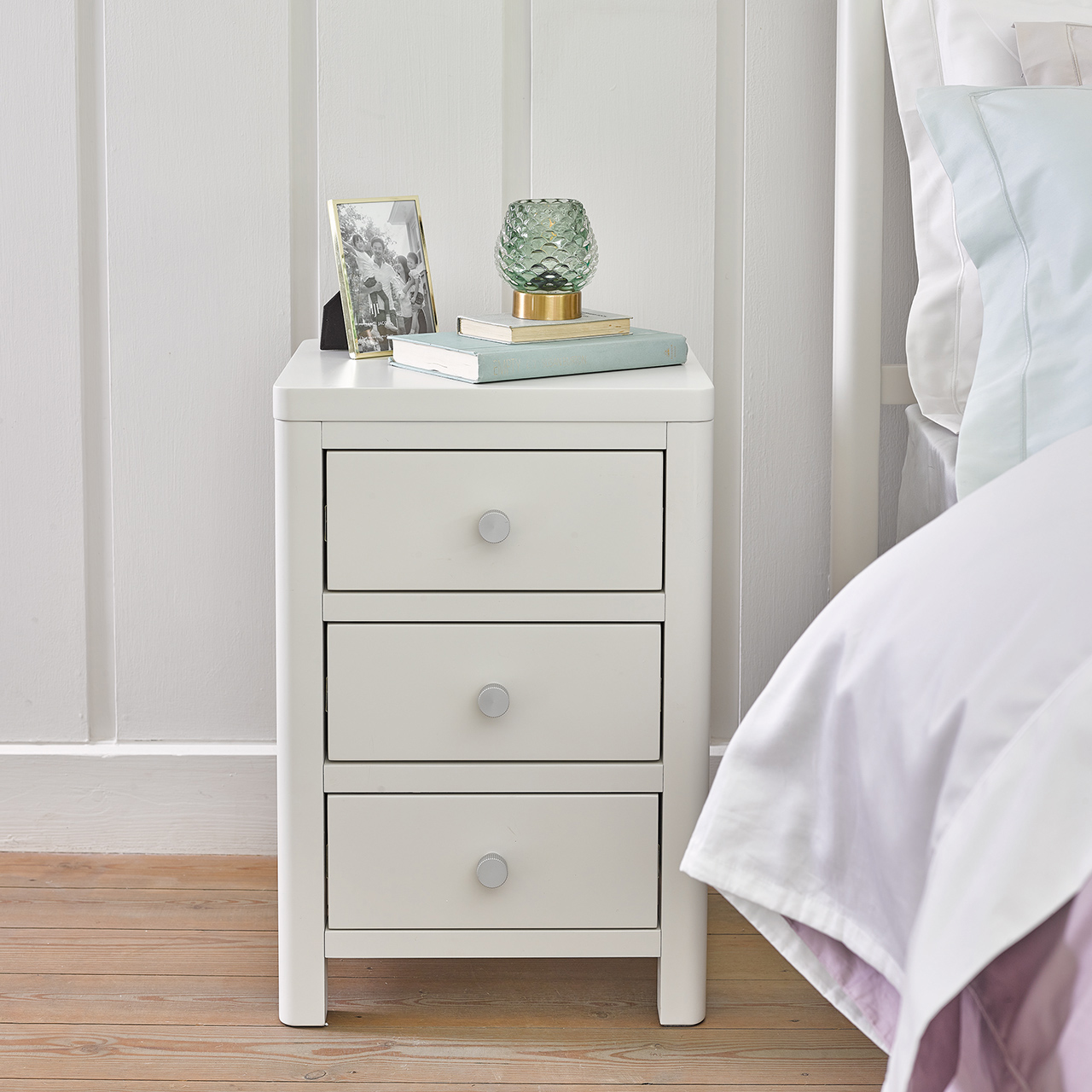 Charlbury Bedside Table