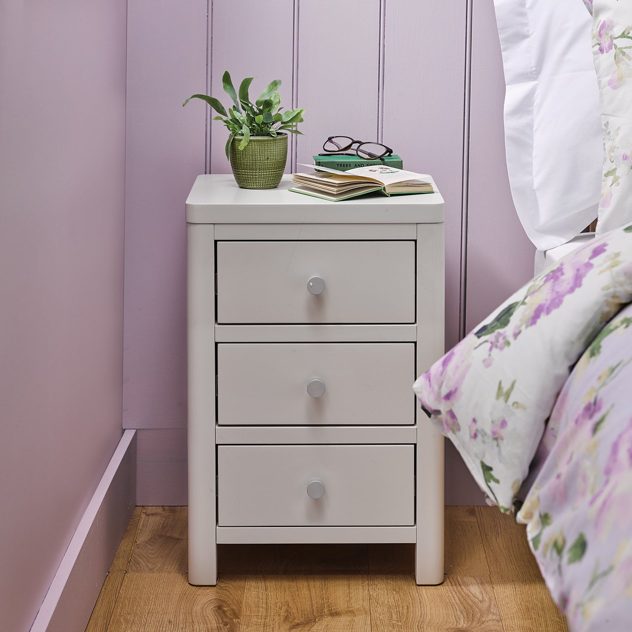 Charlbury Bedside Table