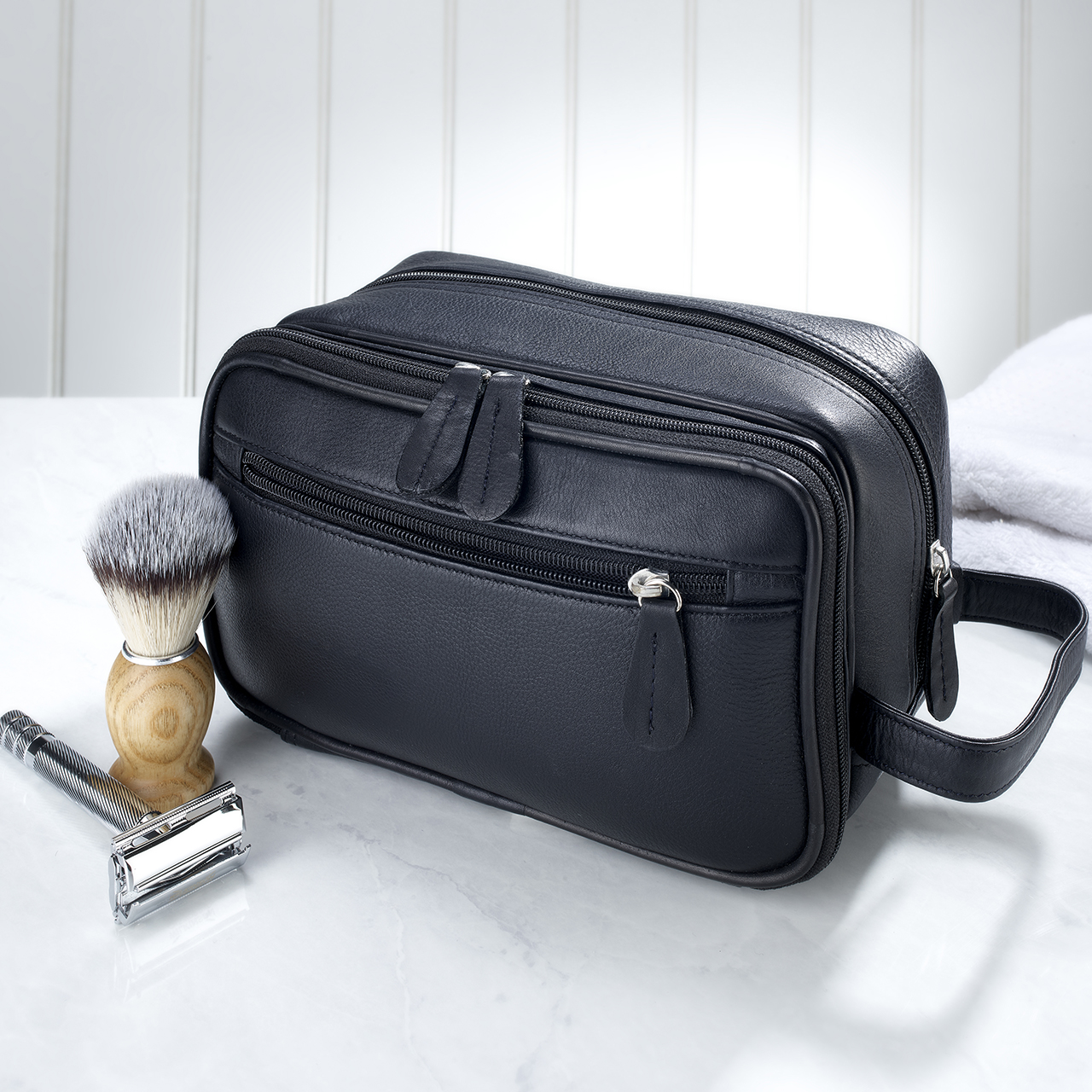 Men?s Leather Wash Bag