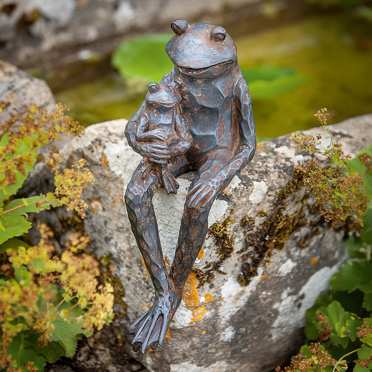 Frog Statue