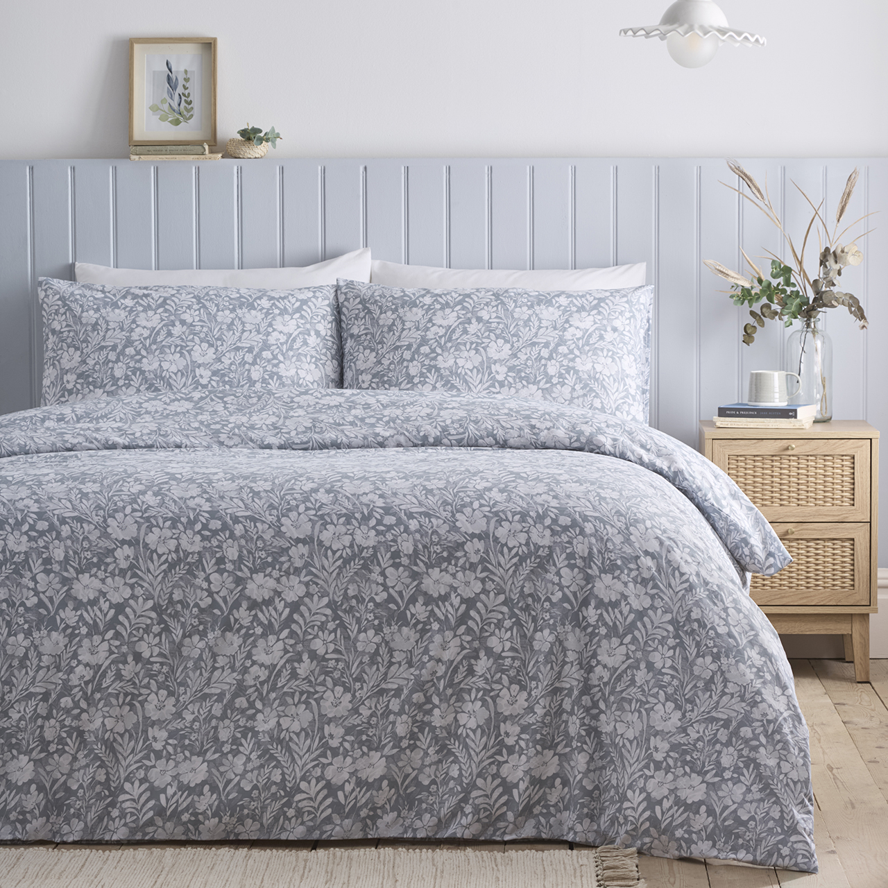 Olivia Duvet Set