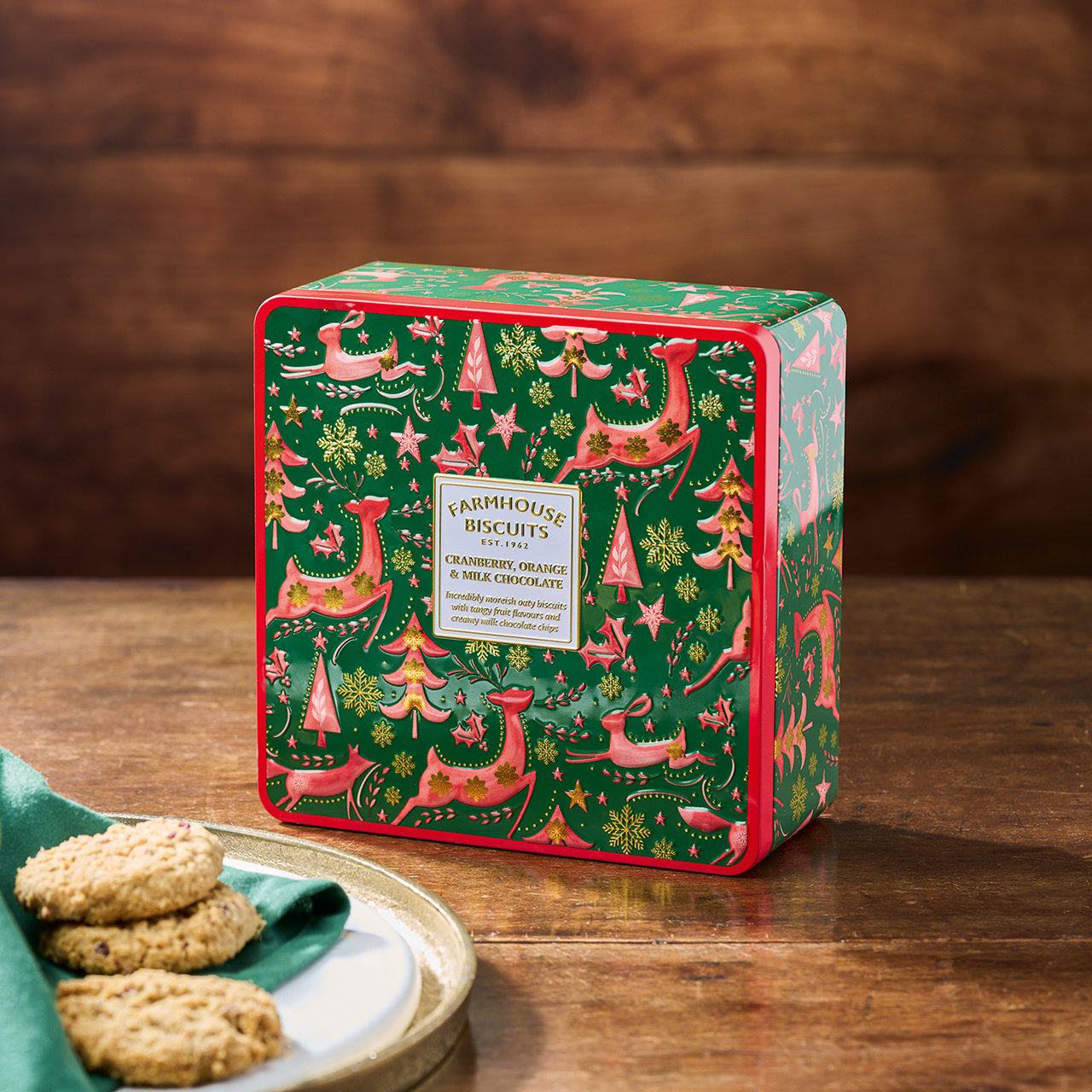 Farmhouse Biscuits in Winter Animal Tin