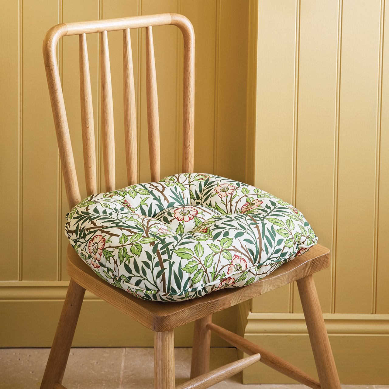 William Morris Button-effect Dining Seat Cushions