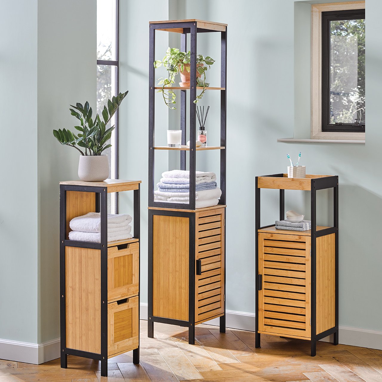 Bathroom Small Shelves and Cupboard