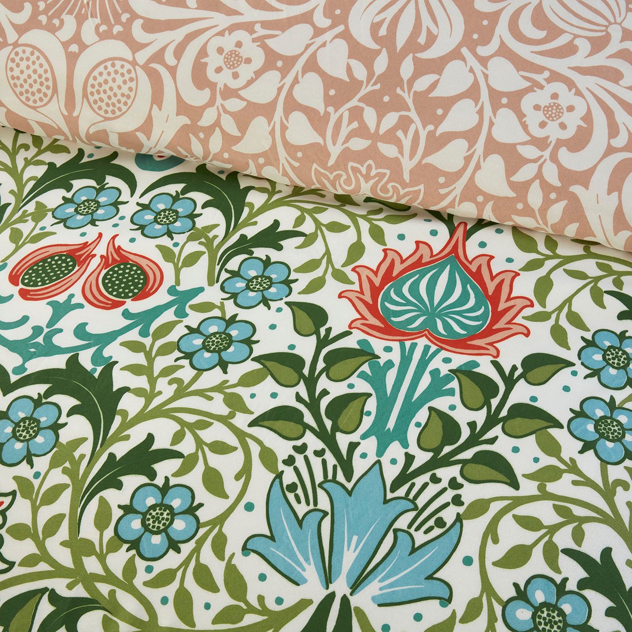 Avening Duvet Set