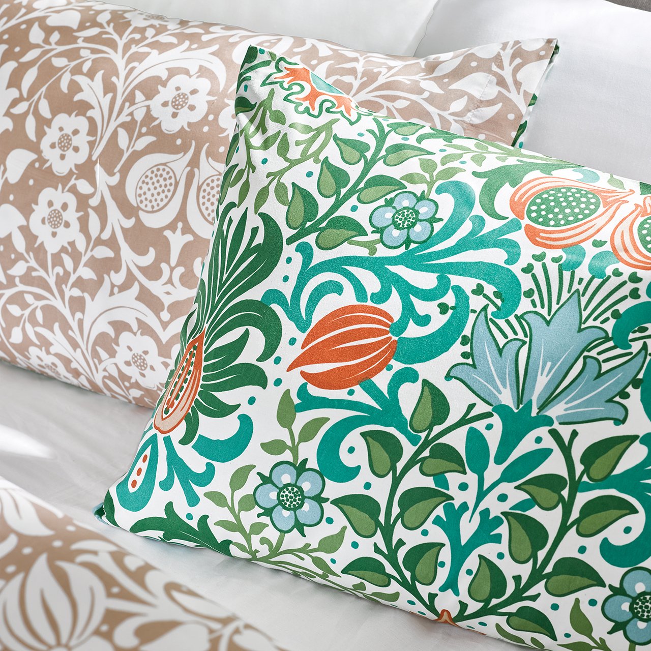 Avening Duvet Set