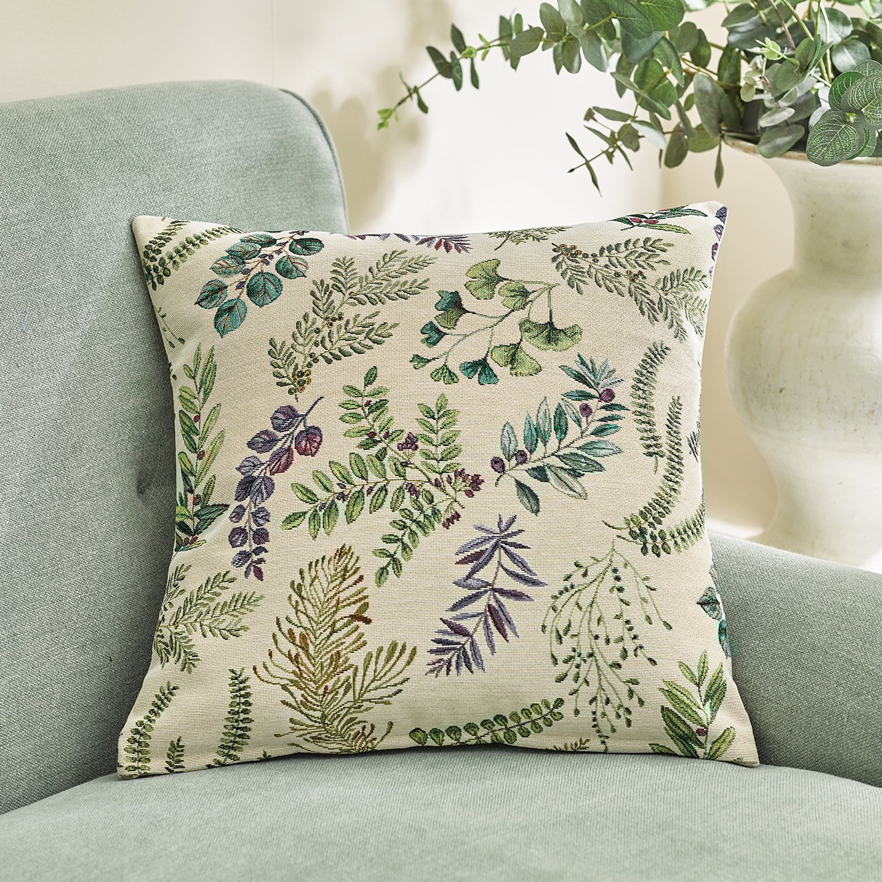 Briarwood Cushion