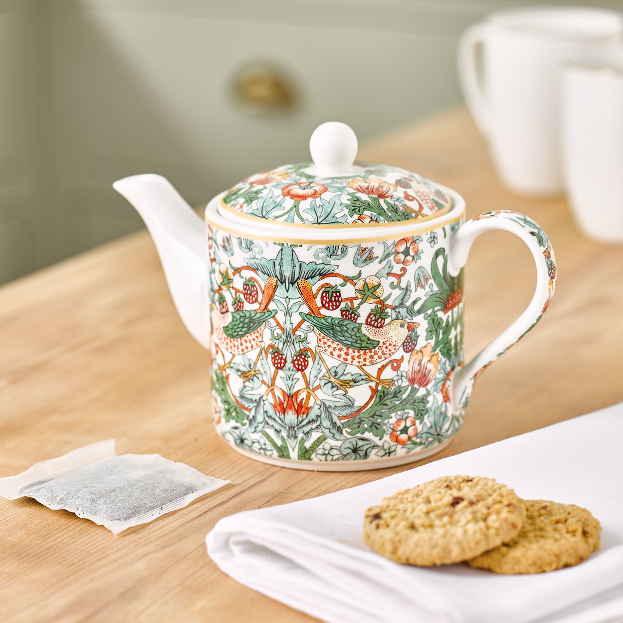 William Morris Strawberry Thief Teapot