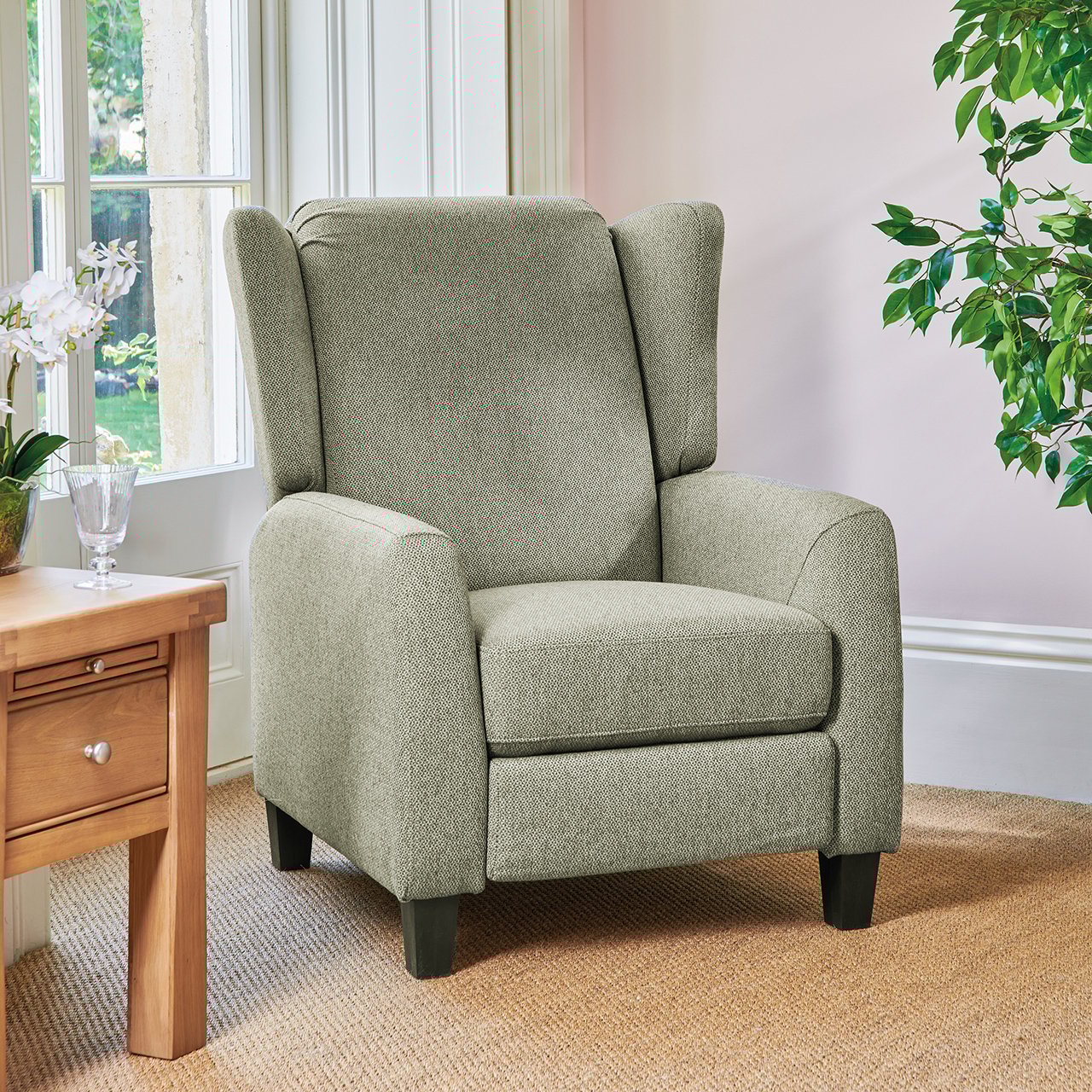 Kirkham Pushback Recliner