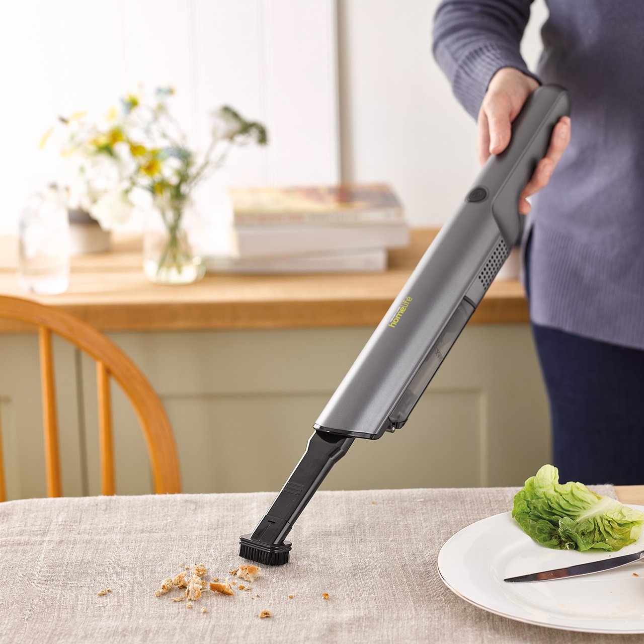 Wet and Dry Cordless Handheld Vacuum