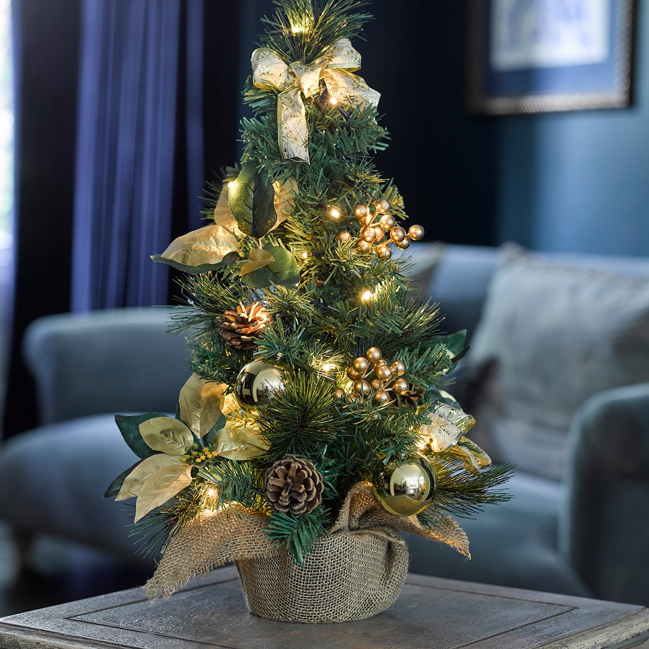 Decorated Pre-lit Tree