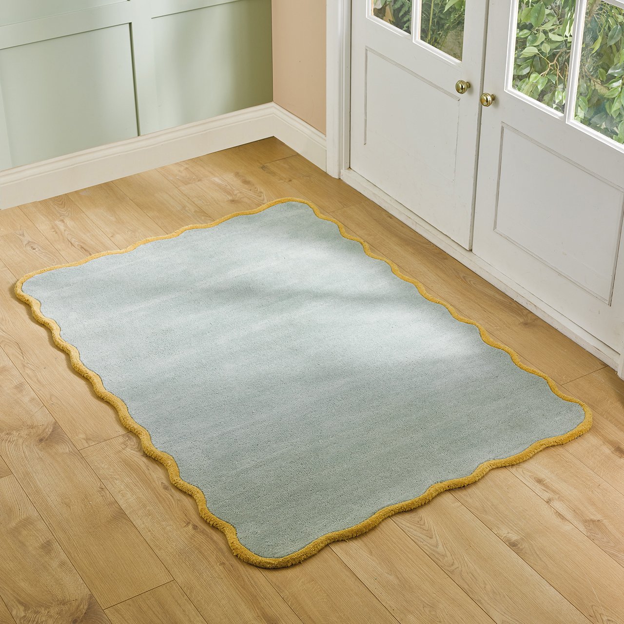 Scalloped Rugs