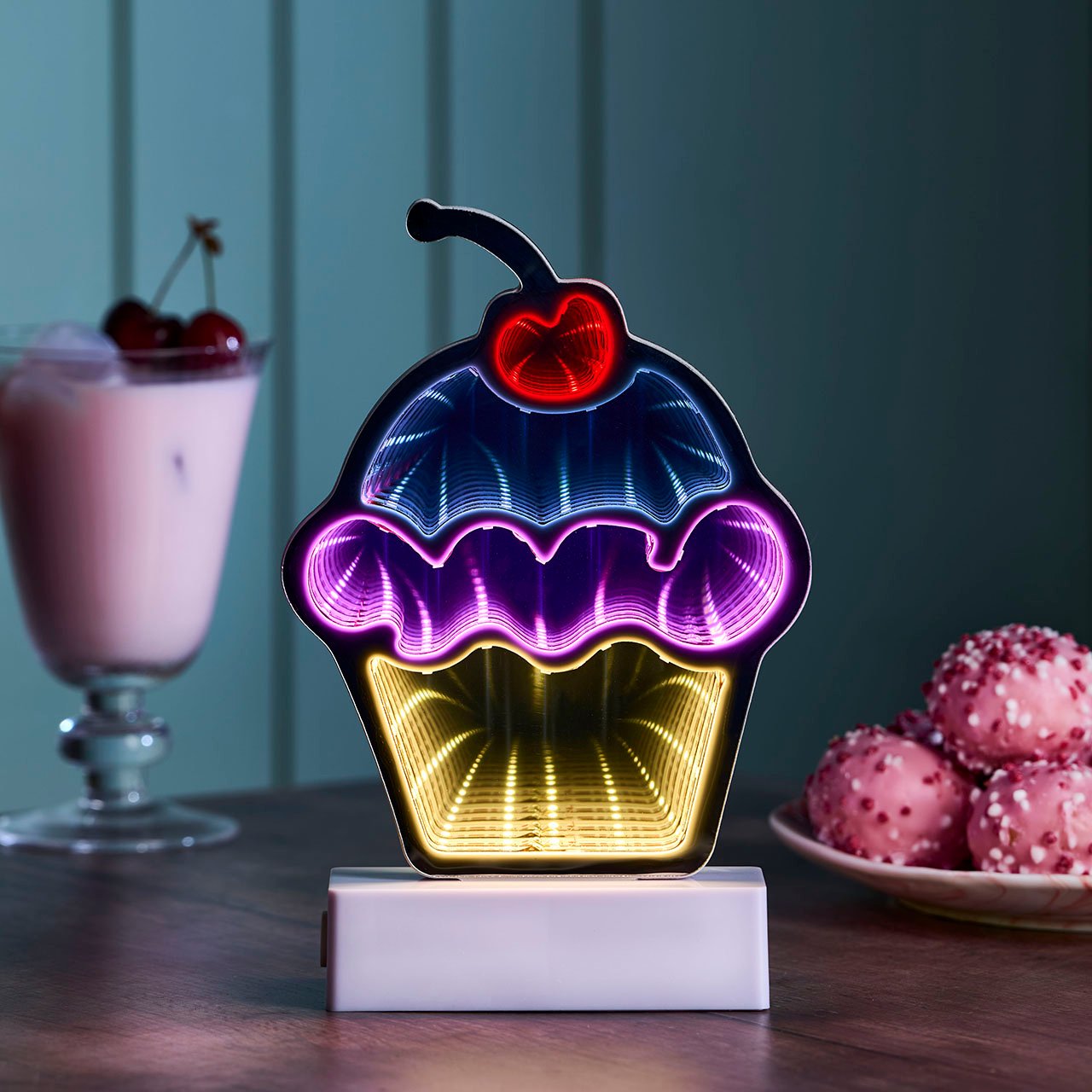 Cupcake Infinity LED Light