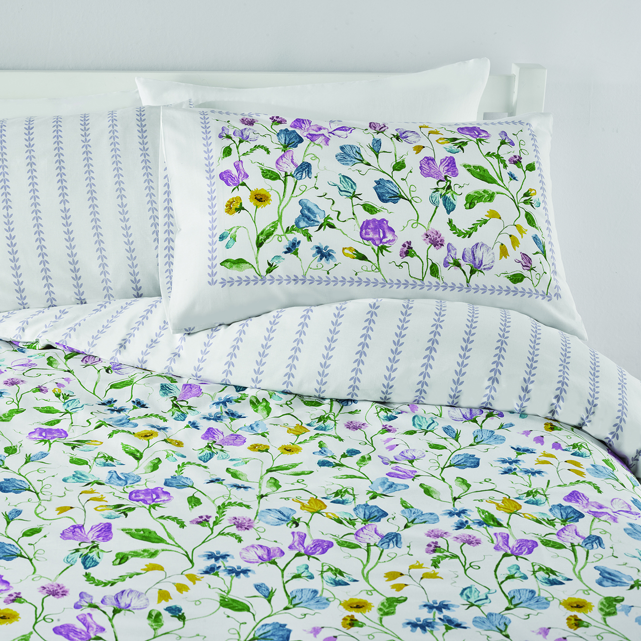 Sweetpea and Stripes Duvet Set