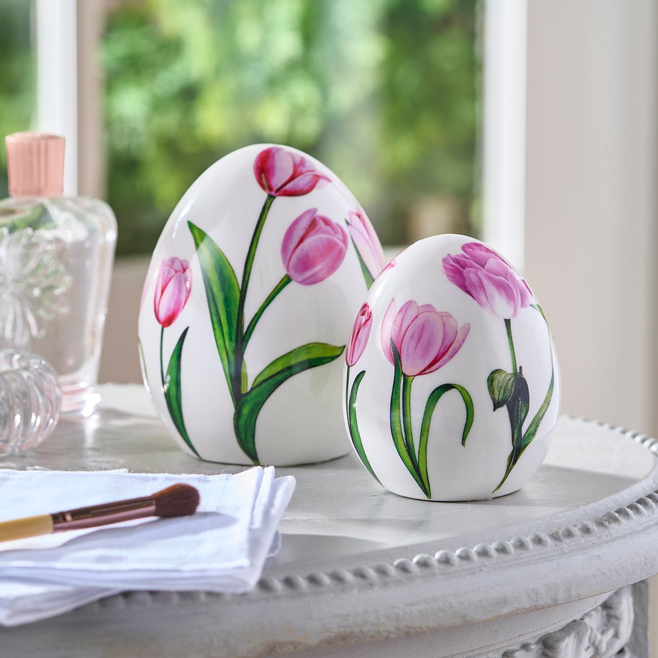 Tulip Globe Lights, Set of 2