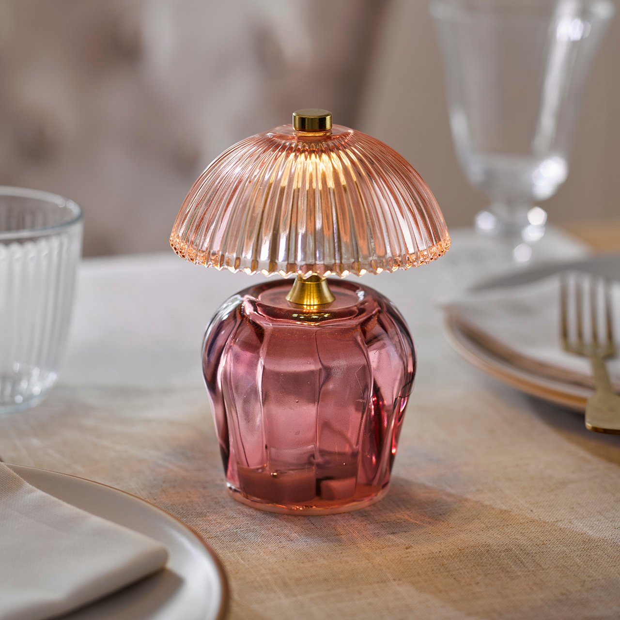 Ritzy Glass Lamp