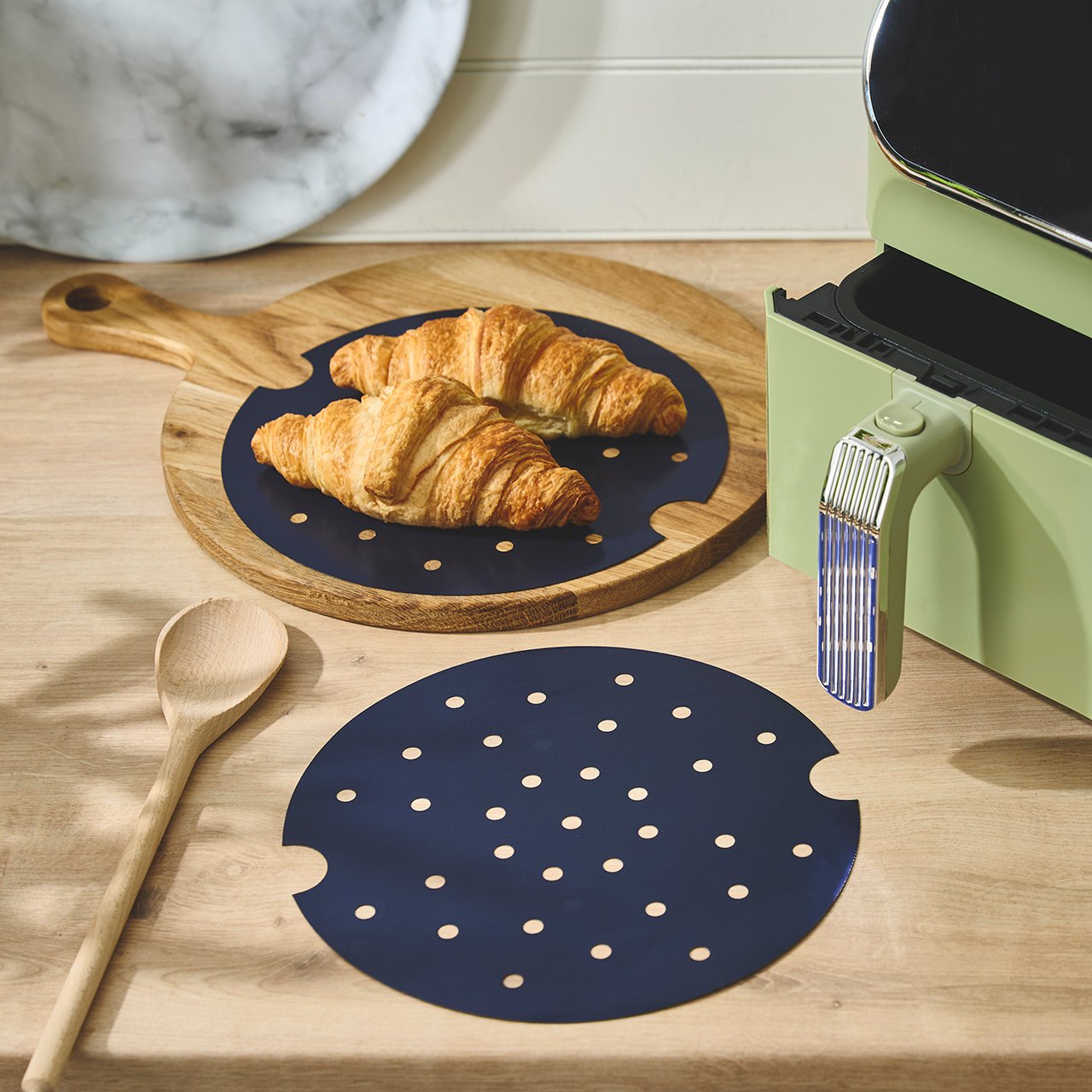 Non-Stick Reusable Air Fryer Liners