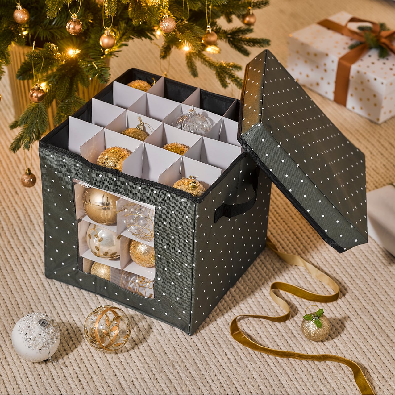 Seasonal Ornaments Storage Bag