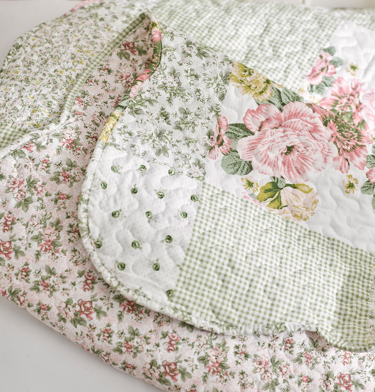 Green Reversible Patchwork Print Bedspread