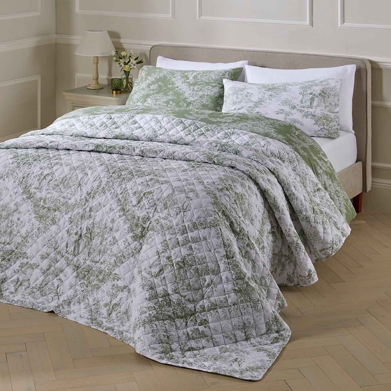 Toile du Jouy Sage Bedspread