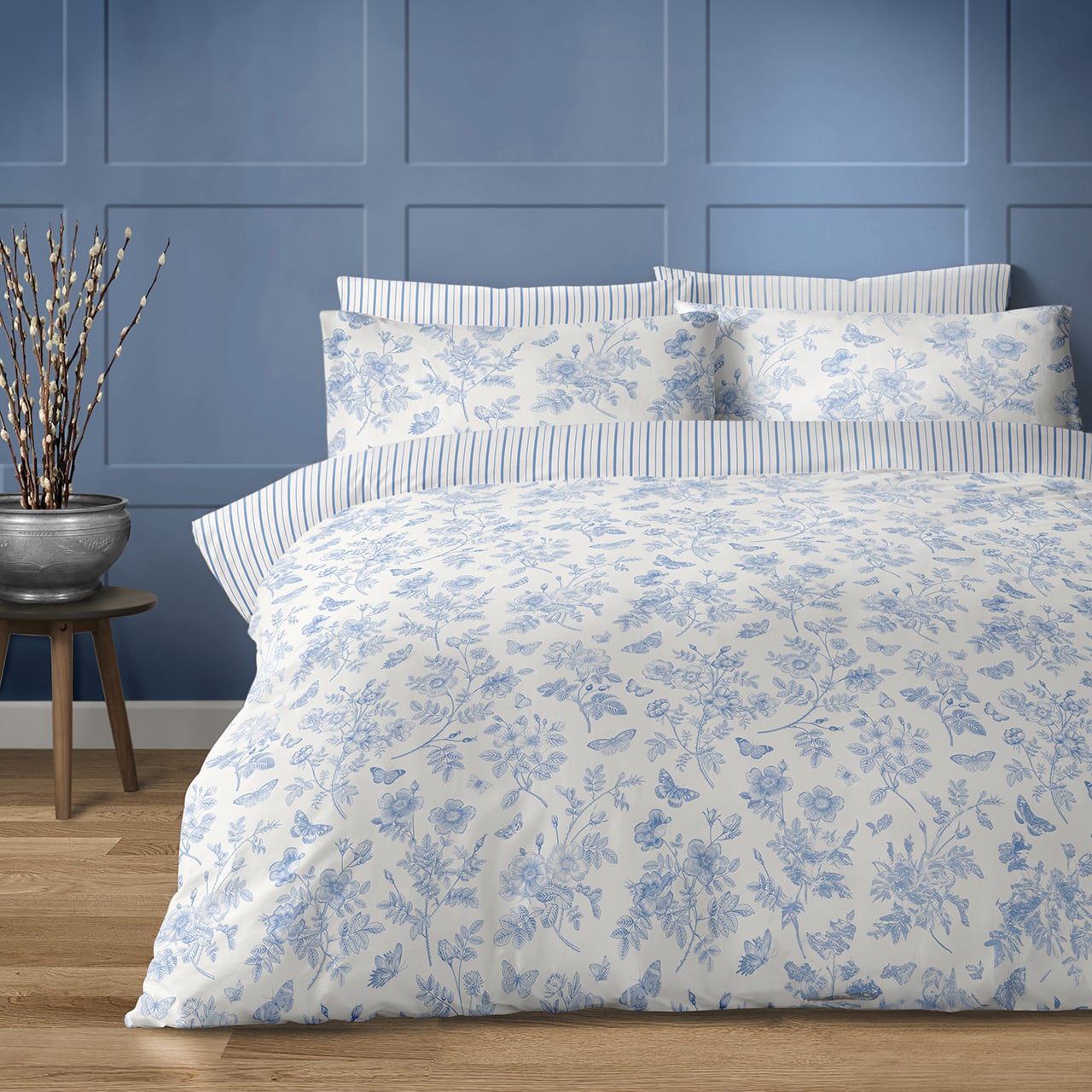 Blue Amelia Duvet Set