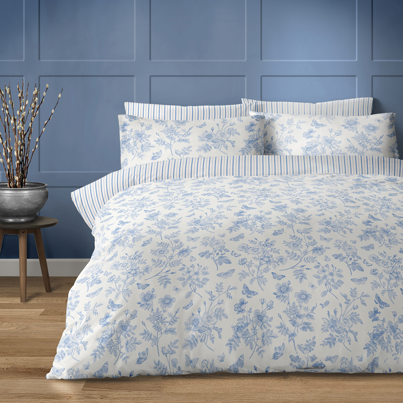 Blue Amelia Duvet Set