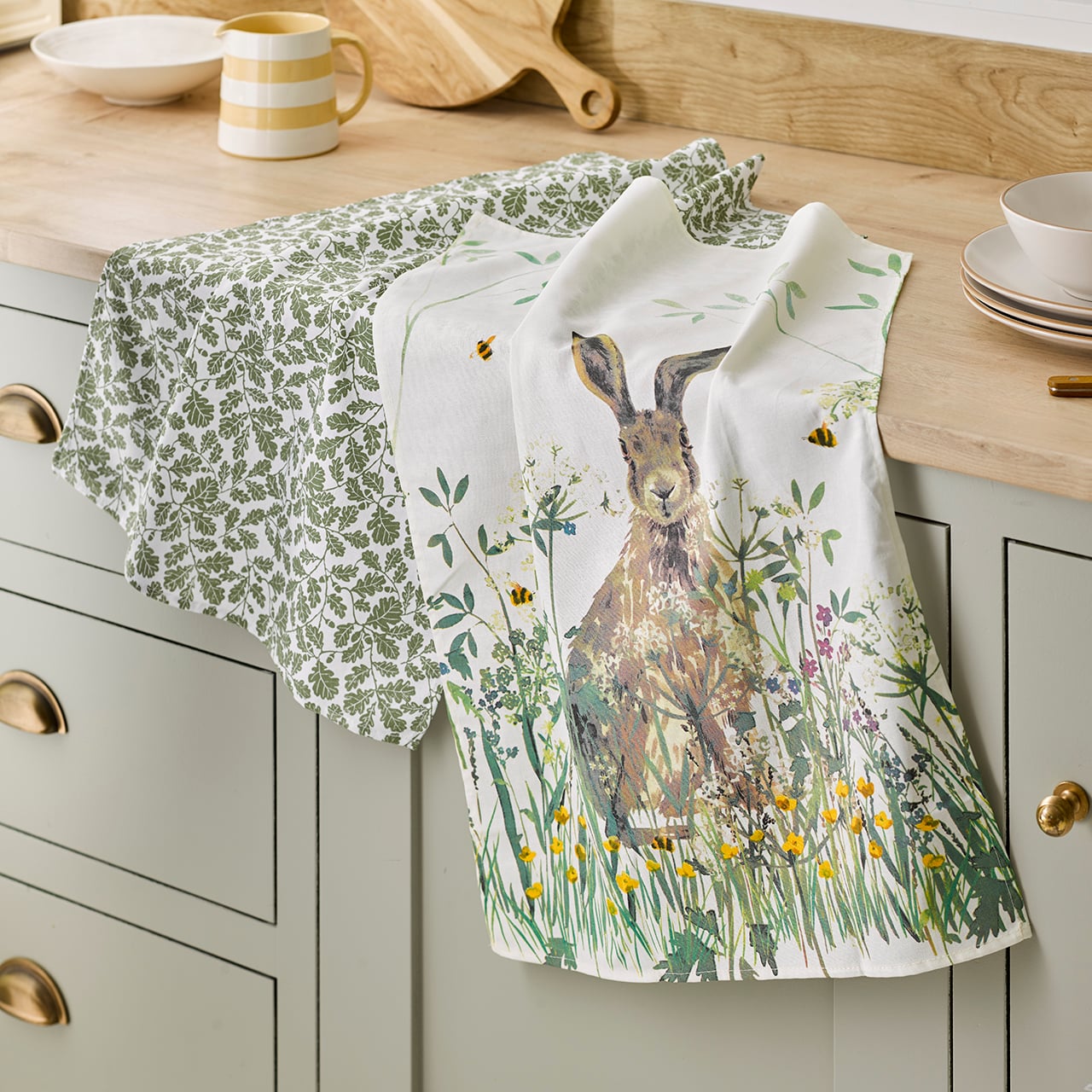Set of 2 Hare National Trust Tea Towels
