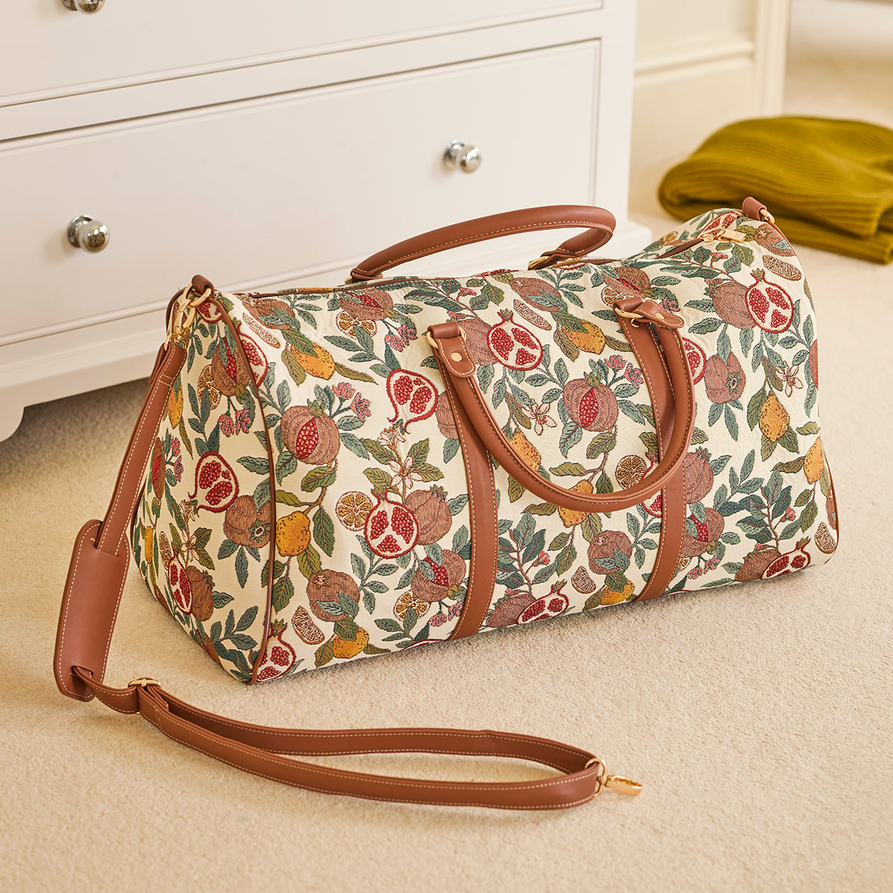 Pomegranate and Lemon Holdall