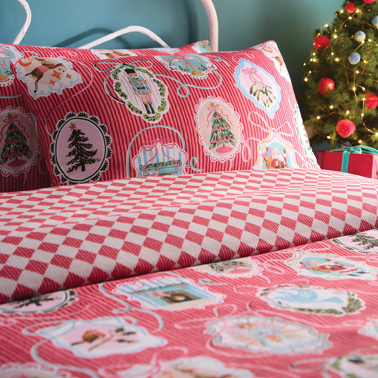 Vintage Christmas Duvet Set