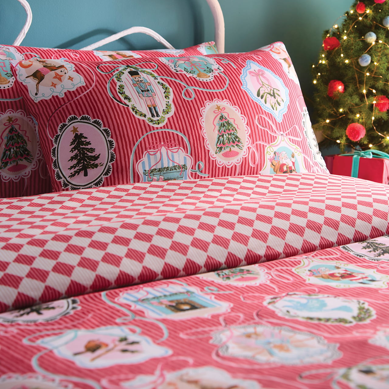 Vintage Christmas Duvet Set