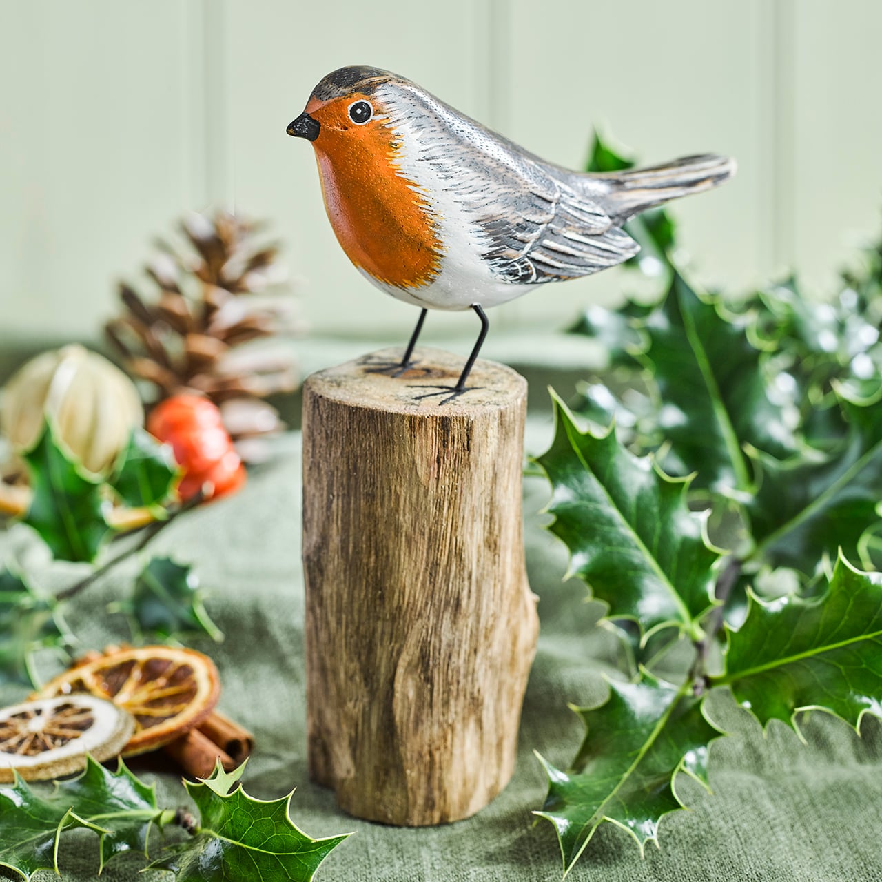 Wooden Robin on Tree Stump