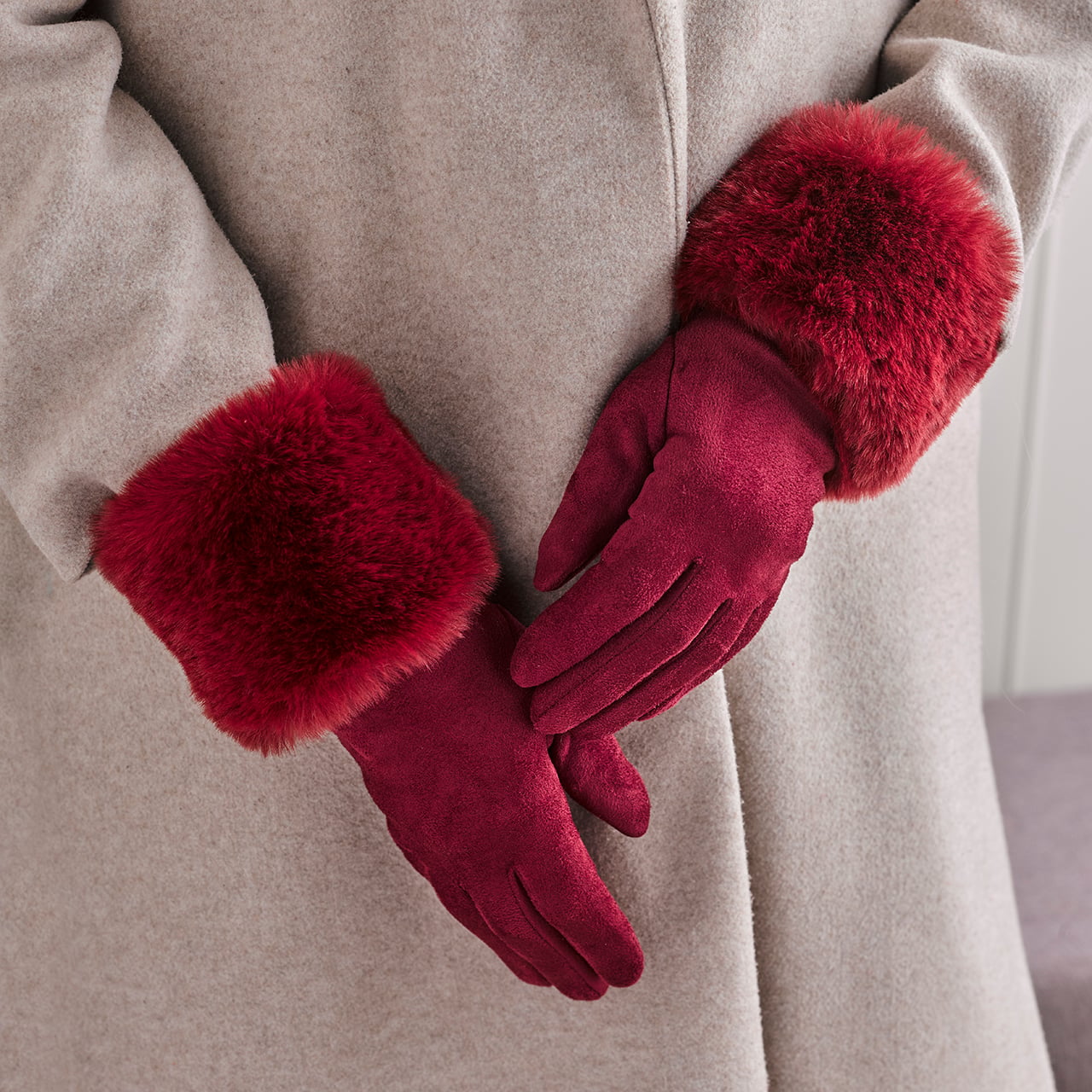Red 2-in-1 Faux Fur Gloves