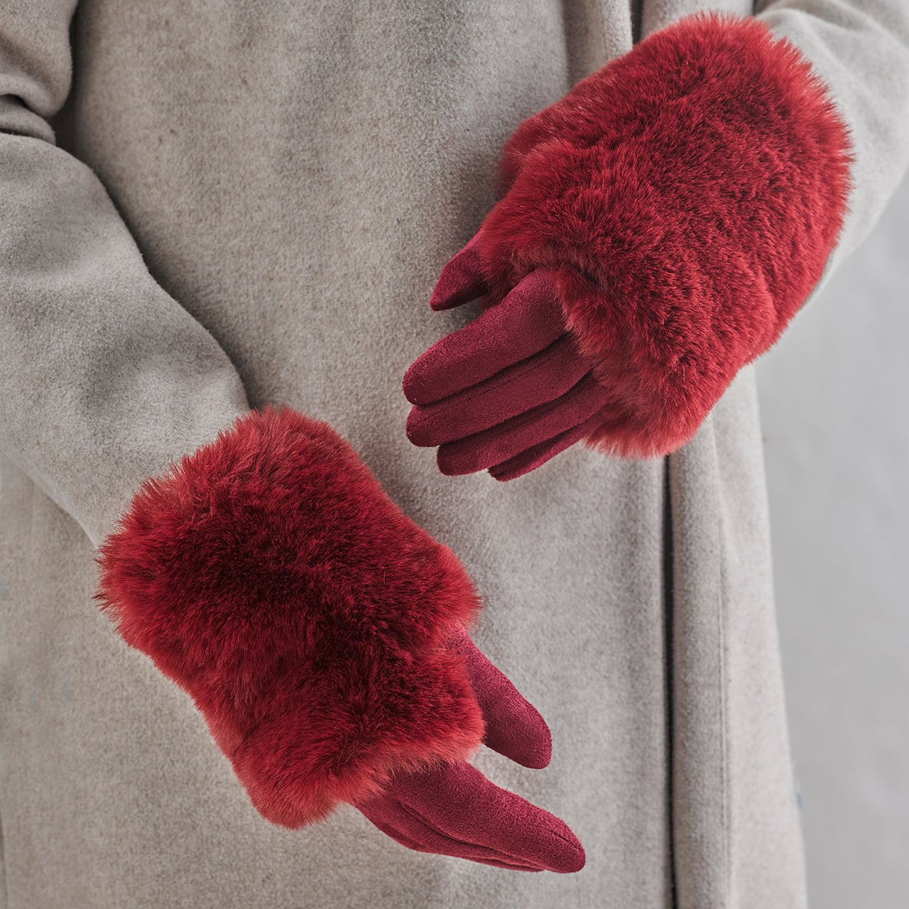 Red 2-in-1 Faux Fur Gloves