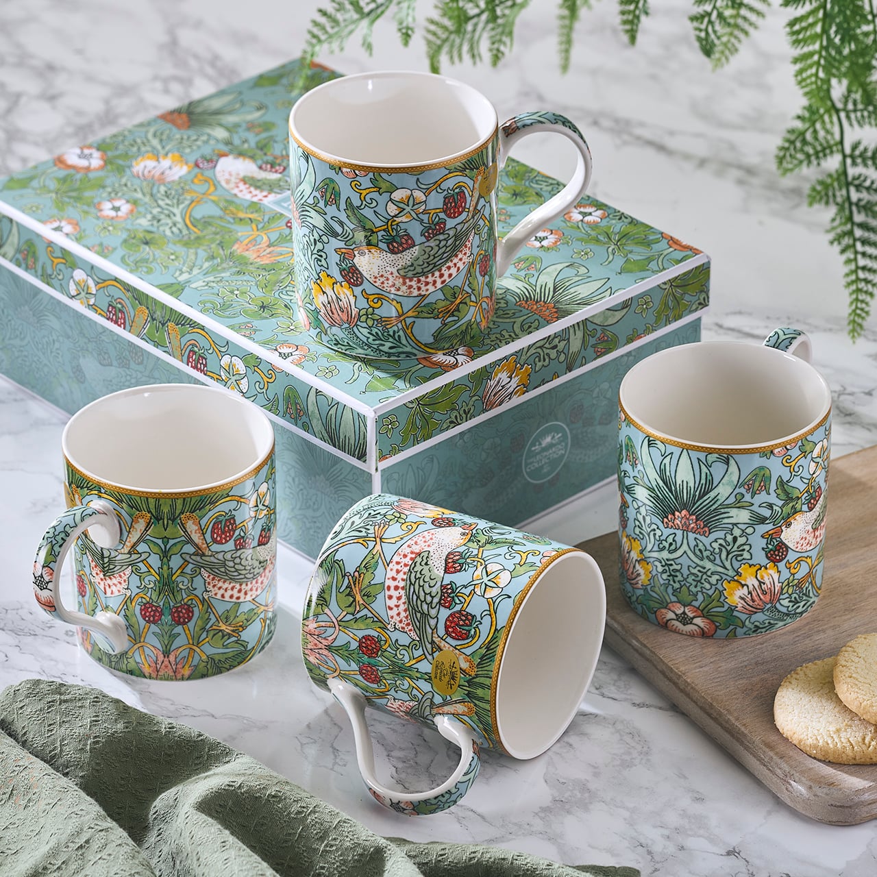 Set of 4 William Morris Strawberry Thief Mugs