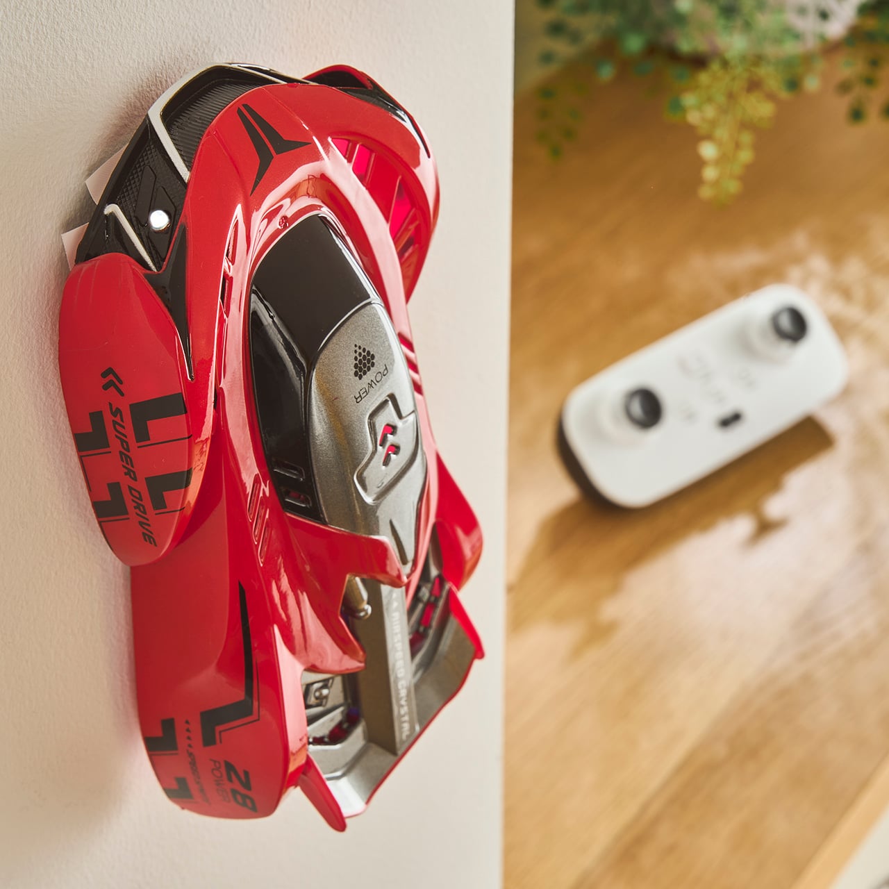 Wall Climbing Super Car
