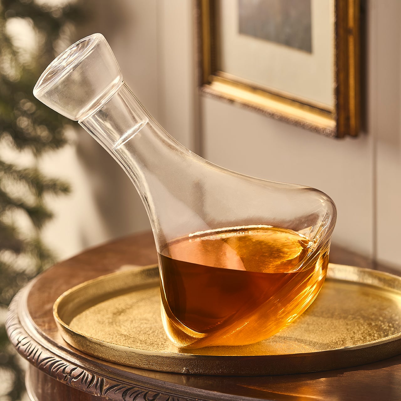 Revolving Decanter with Stopper